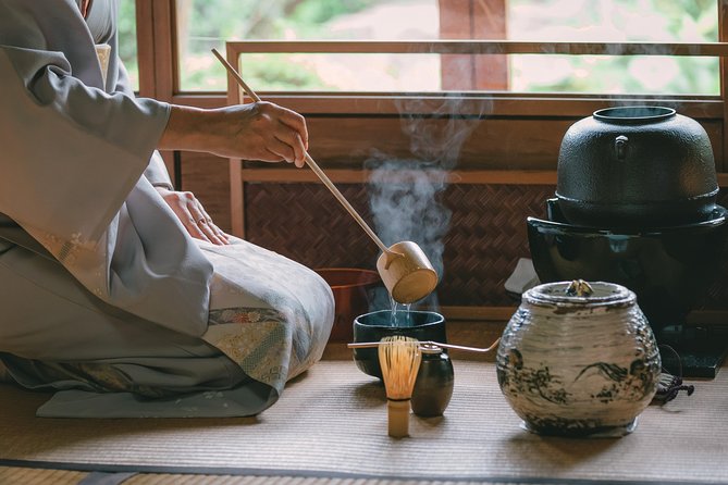 Stunning Private Tea Ceremony: Camellia Garden Teahouse - Watching the ceremony in the garden room