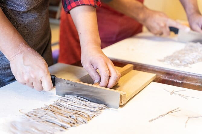 Sushi Cooking Class at Sushi Factory -KIWAMI- Mt.Fuji - Solving sushi puzzles and building a decorative boat