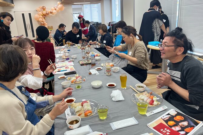 Sushi Making Experience Class in Naha Makishi Public Market - Key things to know before booking
