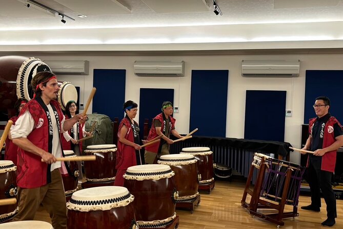 TAIKO, Japanese Drum Experience from Kyoto - Learning the basic movements and rhythms