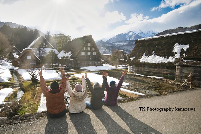 Takayama and Shirakawago/Photoshoot by professional photographer - Takayama Jinya: a serious start in an old government office