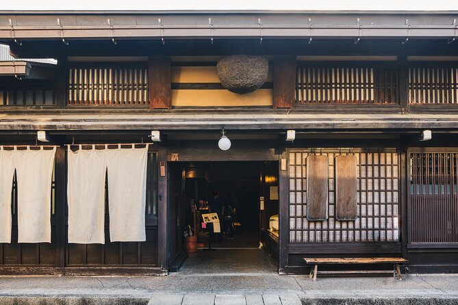 Takayama Local Cuisine, Food & Sake Cultural Tour with Government-Licensed Guide - Onoya Brewery and the everyday importance of miso