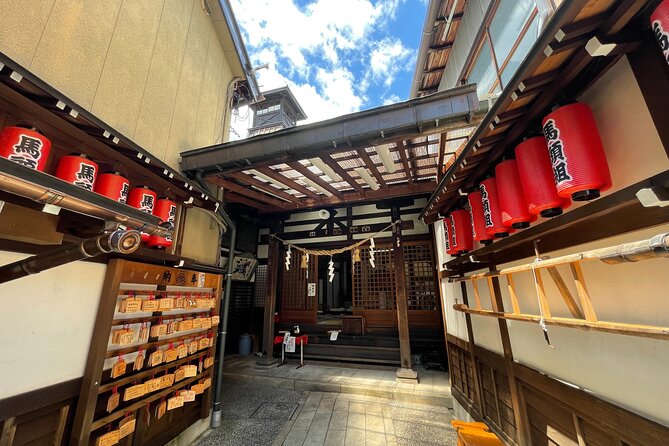 Takayama Old Town Walking Tour with Local Guide - Takayama Jinya, an important stop with an extra fee