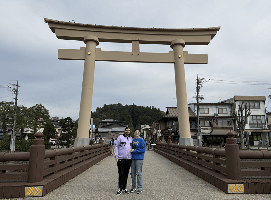 Takayama Private Custom Tour with Local Guide - Hida Folk Village and traditional farmhouses
