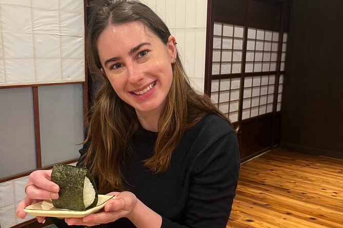 Takayama Rice Ball and Miso Soup Making at a buddhist temple - The kuri kitchen and the first steps