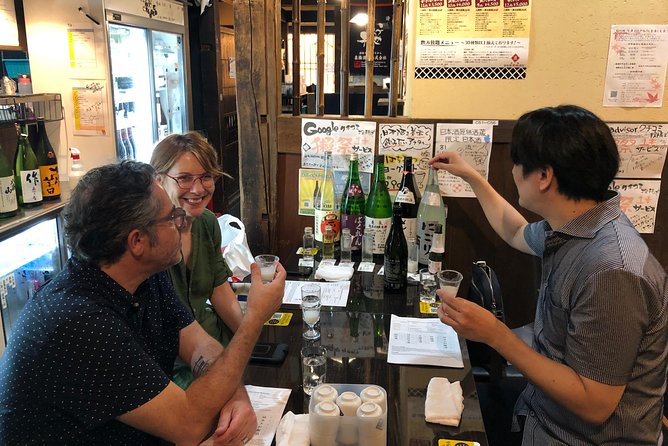 Tasting All Types of Sake with Sommelier - How to Read a Sake Label in Japan