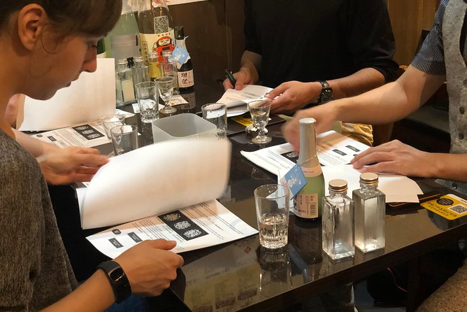 Tasting All Types of Sake with Sommelier - Adding Kabukicho and Golden Gai to the Conversation