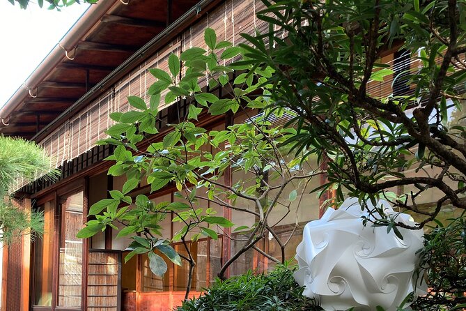 Tea ceremony and kimono experience at Kyoto, Tondaya - Watching the tea ceremony
