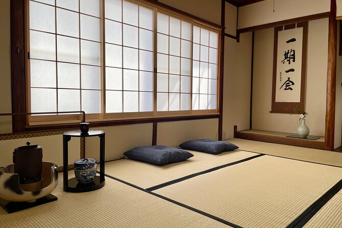 Tea ceremony by the tea master in Kyoto SHIUN AN - The best timing for a northern Kyoto day