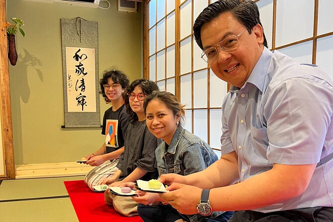 Tea Ceremony Experience in Osaka Doutonbori - A traditional tea room in the middle of Dotonbori