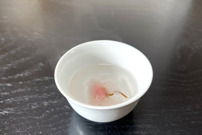 Tea Ceremony Workshop in Tokyo by the Experienced Instrucor - Why this Tokyo tea class is worth your time