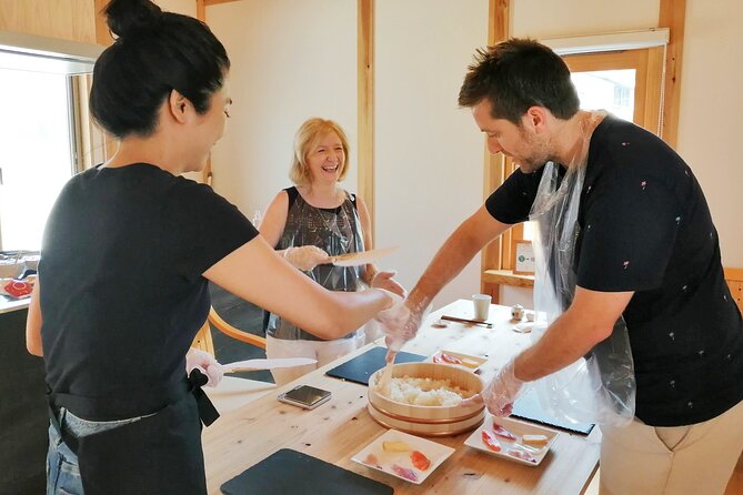 The Original Small-Group Sushi Making Class in Kyoto - Rolling Maki With a Bamboo Mat
