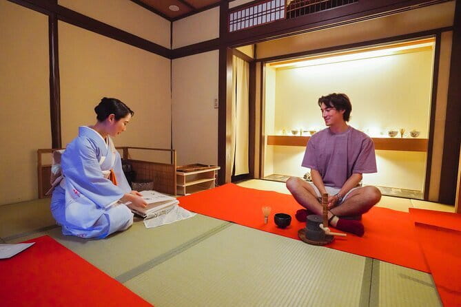 The Way of Tea: Kyoto Crafts, Hidden Temples & Wabi-Sabi Walk - Starting in Gion with tea on your mind