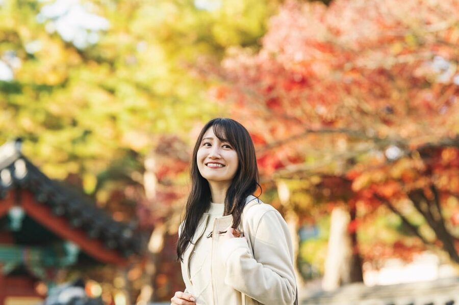 Tokyo: 1-Hour Private Photoshoot - Choosing between Sensoji, parks, rivers, and city streets