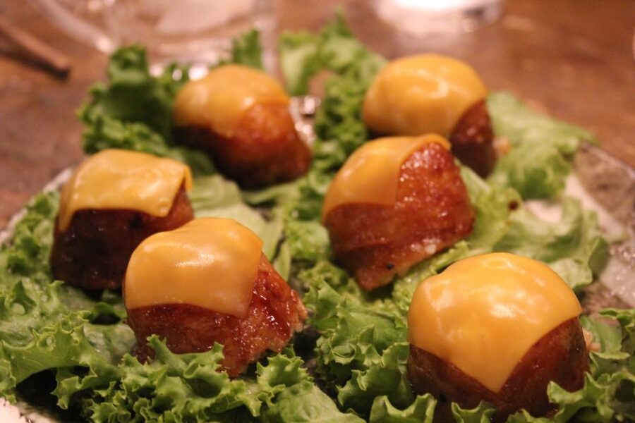 Tokyo: Allstar Food Tour - Who gets the most from this Tokyo food tour?