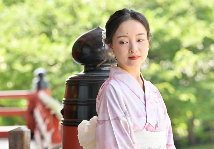 Tokyo: Asakusa Kimono Dressing and Matcha Experience - Walking Asakusa in Traditional Dress