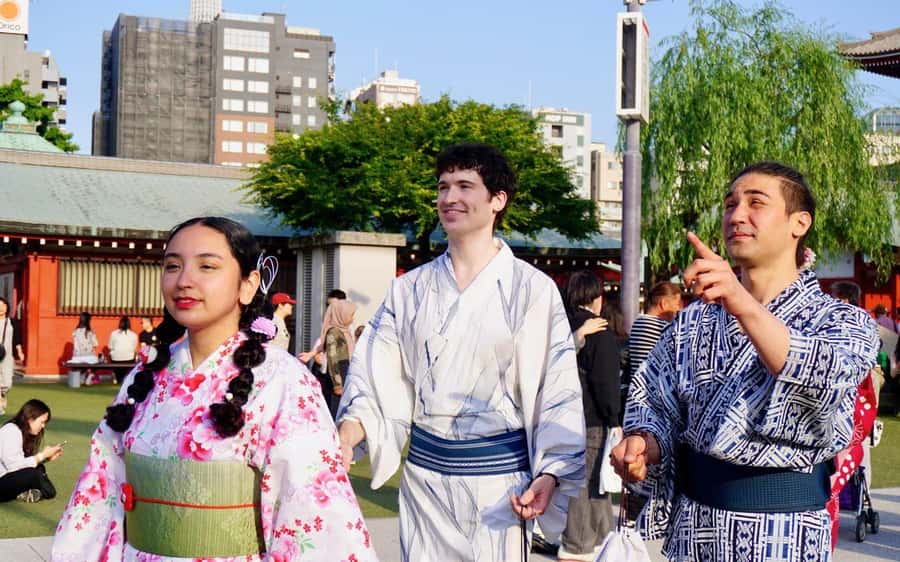 Tokyo: Asakusa Kimono Rental Experience - Should You Book the Asakusa Kimono Rental?