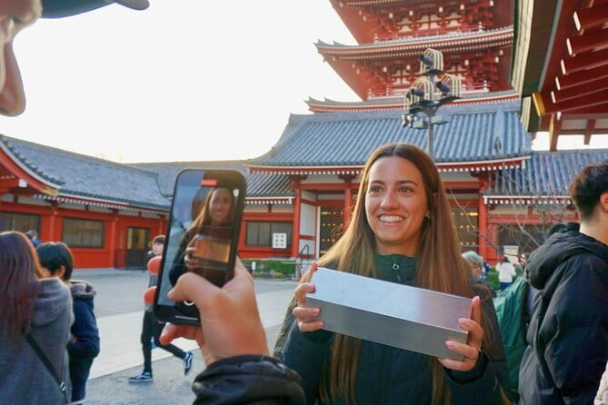 Tokyo: Asakusa Temple & Shrine Walking Tour with Local Guide - Why Asakusa is a smart place to learn Tokyo