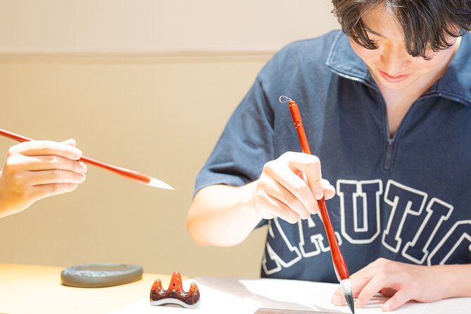 Tokyo: Calligraphy Experience at Japanese Room in Shibuya - Preparing Ink With an Inkstone