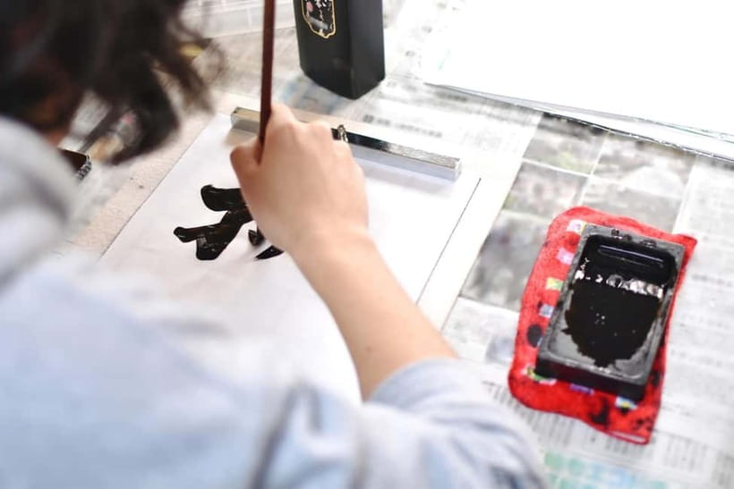 Tokyo: Calligraphy Workshop Craft Your Own Art in Asakusa - Choosing Characters and Designing Your Artwork