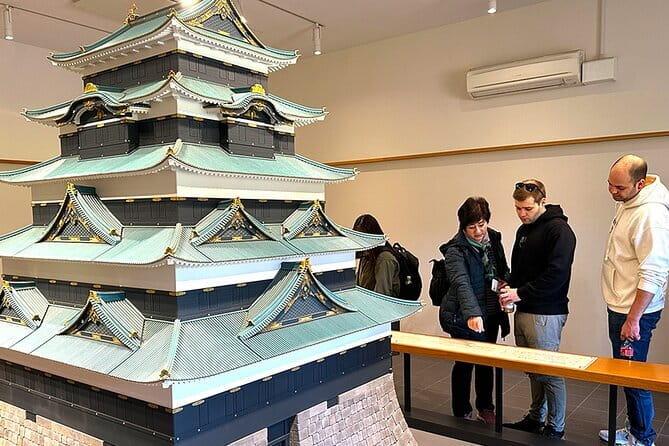 Tokyo Castle & Imperial PalaceーShogun Walking Tour - Key points to know before you book