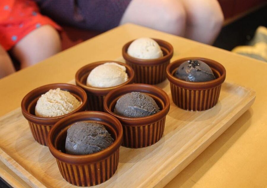 Tokyo: Crazy Cute & Kawaii Harajuku Food Tour - Who should book this Harajuku afternoon?