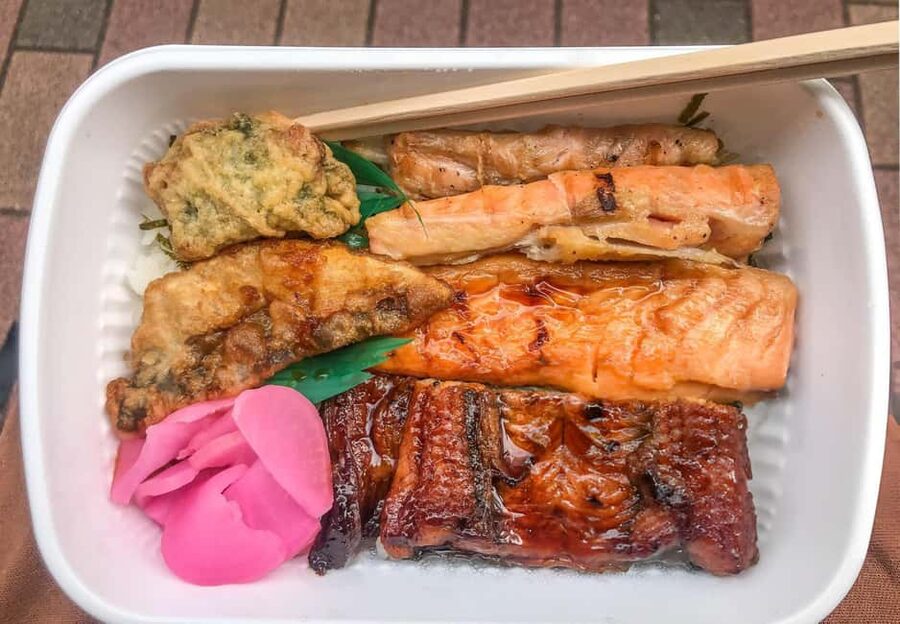 Tokyo: Customizable Day Trip Within Tokyo & English-Driver - Harajuku and Meiji Shrine move from noise to quiet