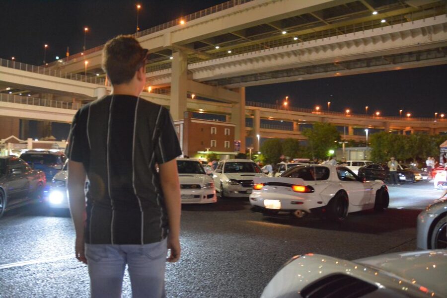 Tokyo: Daikoku JDM Car Meet Tour + LibertyWalk & Autobacs! - Daikoku PA in Yokohama: the night’s main attraction