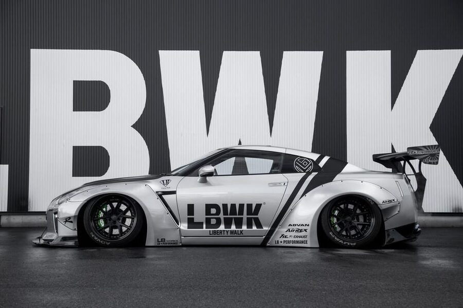 Tokyo: Daikoku Self-Drive R35 GT-R Custom Car Experience - Night or daytime: choosing the right slot