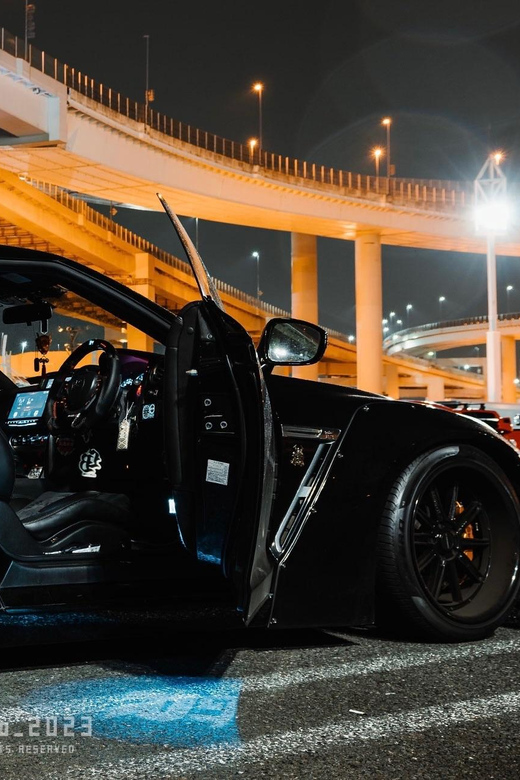 Tokyo Drift: Daikoku PA Supreme Car Experience 大黒PA - The drive to Yokohama is part of the evening