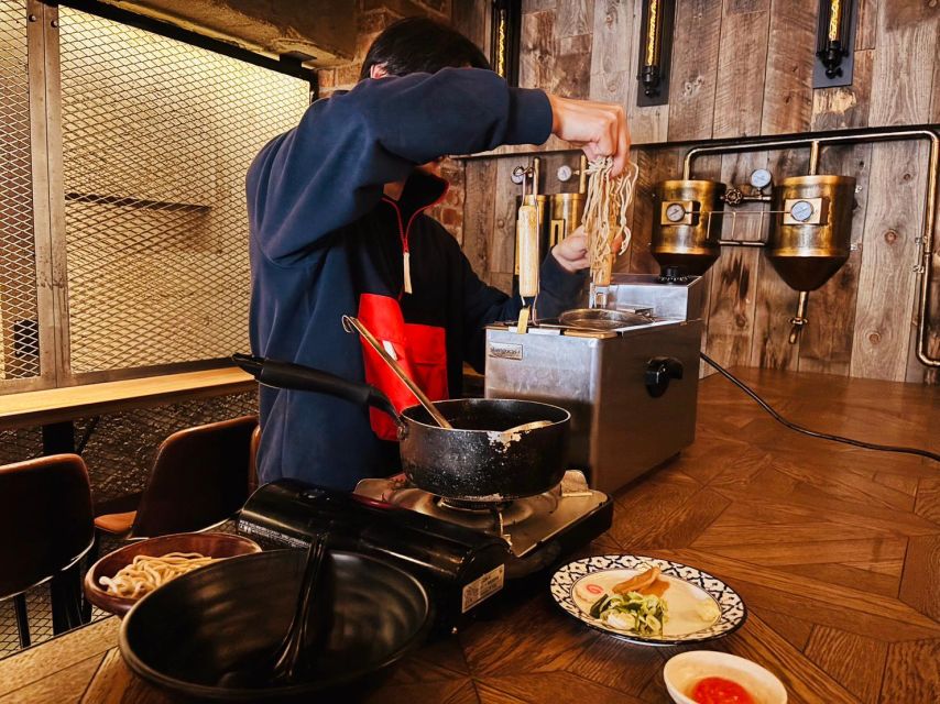 Tokyo: Easy Ramen Cooking Experience in Kabukicho, Shinjuku - What to bring and what to plan around