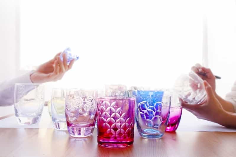 Tokyo: Edo Kiriko Traditional Glass Carving Class - Choosing your glass and pattern