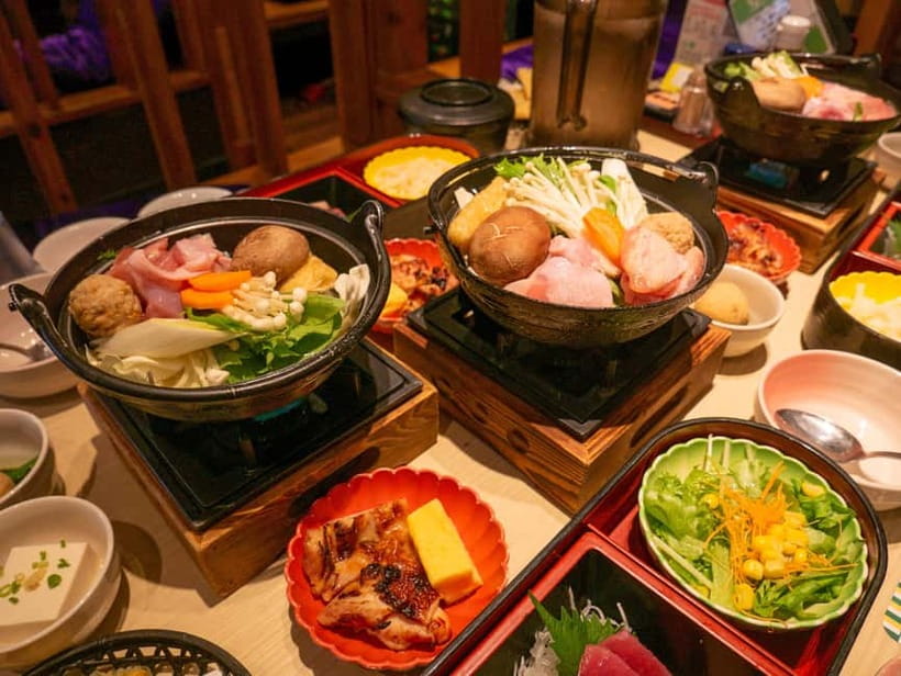 Tokyo: Family Sumo Workshop & Live Wrestling Show with Lunch - The exhibition bout brings the power