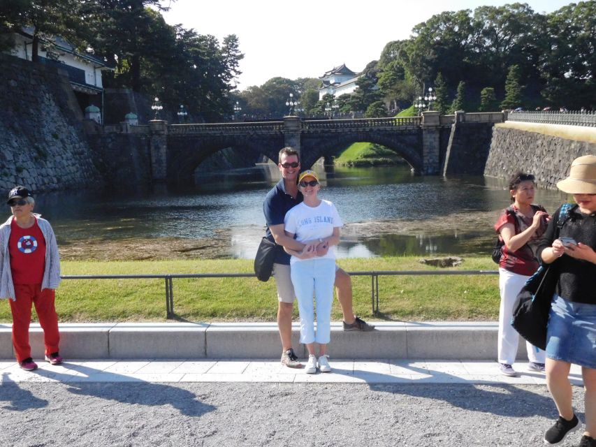 Tokyo: Full-Day Japanese Garden Private Guided Tour - Walking, trains, taxis, and the real pace