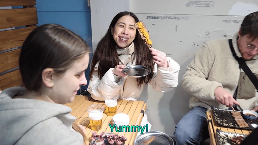 Tokyo: Guided Walking Tour of Tsukiji Market with Breakfast - What the guides add to the market