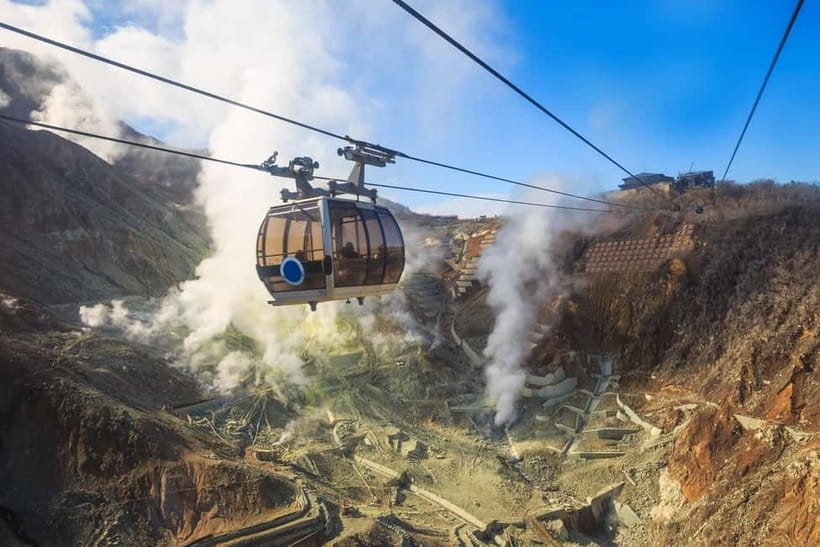 Tokyo: Hakone Fuji Day Tour w/ Cruise, Cable Car, Volcano - Cruising Lake Ashi on a decorated pirate boat
