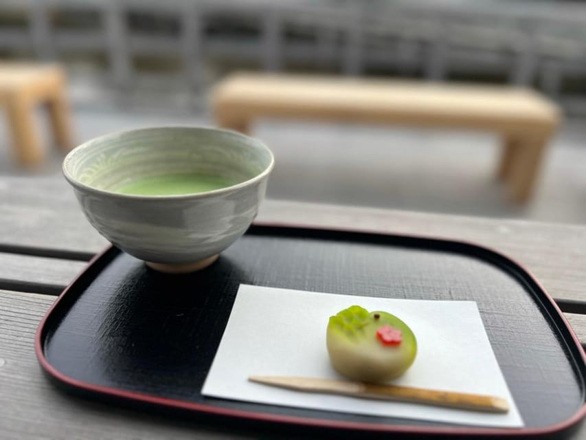 Tokyo: Hama-rikyu Gardens tour with Japanese Tea & Sweets - The first 30 minutes: learning to read the garden