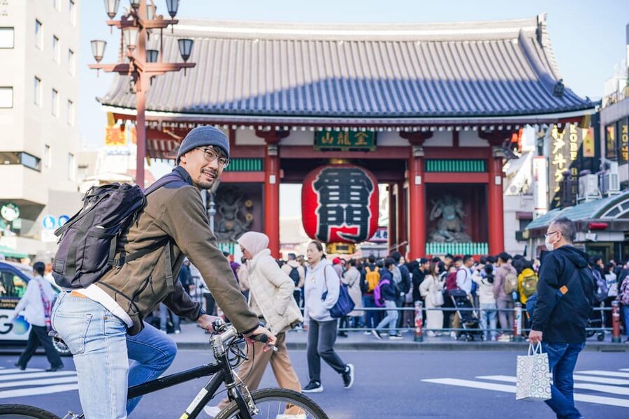 Tokyo: Hidden Gems Guided Bike Tour with Lunch - The Fukagawa Edo Museum brings old Tokyo to life