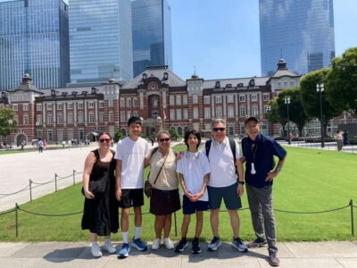 Imperial Palace East Gardens and Tokyo Station Tour