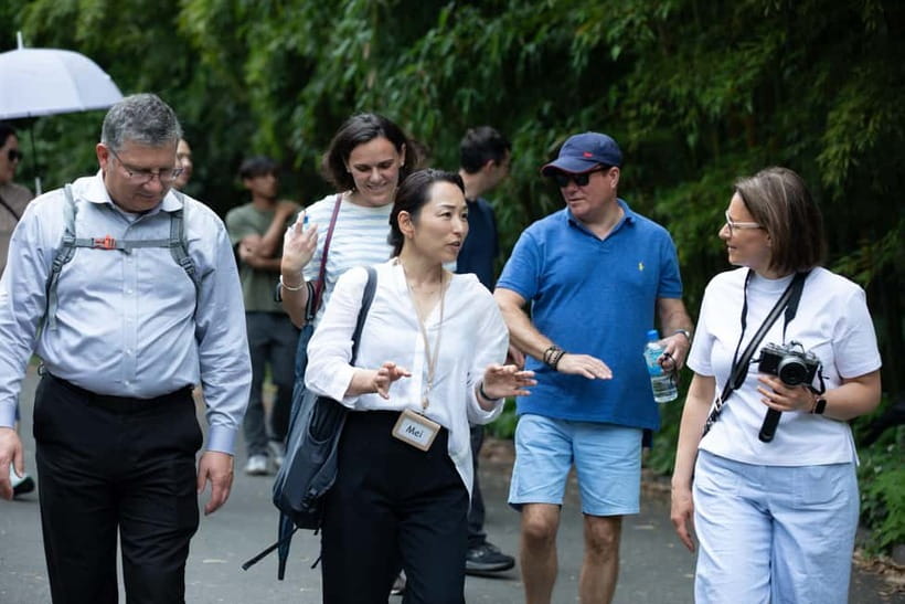 Tokyo: Imperial Palace East Gardens Walking Tour - Is $19 good value?