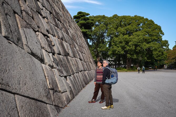 Tokyo Imperial Palace with Kagurazaka Alley Tour - The walking pace, timing, and practical tradeoffs