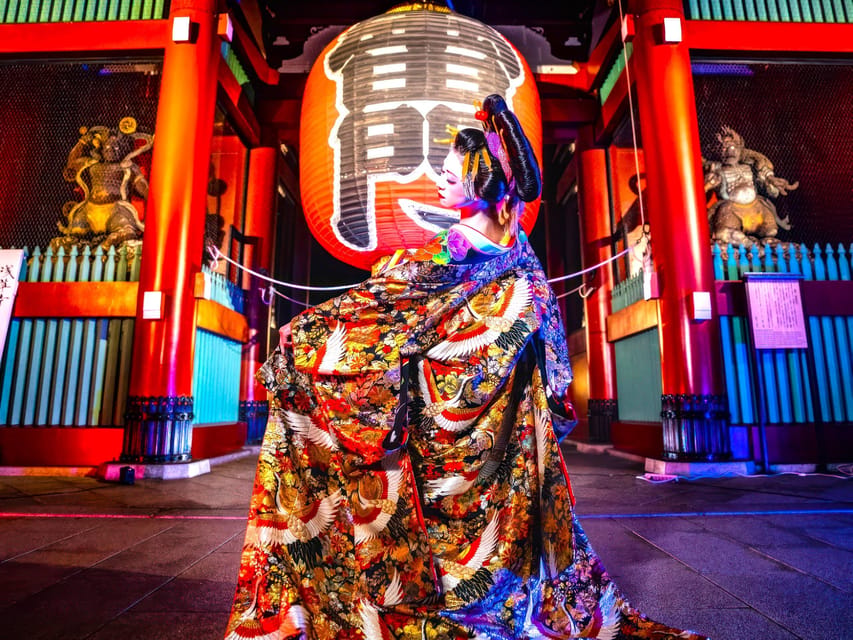 Tokyo: Japanese Dance Cabaret Theater Asakusa-Kaguwa Ticket - Costumes, lights, and the value of the production