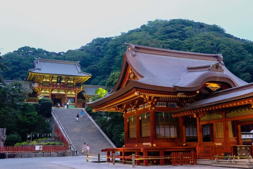 Tokyo: Kamakura & Enoshima Day Tour with Pickup & Train Ride - Key points to know before booking