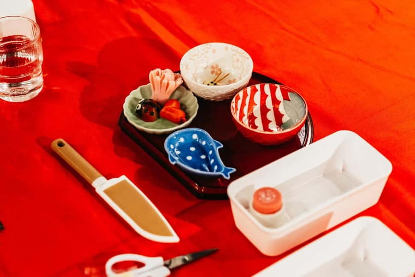 Tokyo: Kawaii Bento Cooking Class – Cute Character Lunchbox - The 15-minute photo session: save the evidence