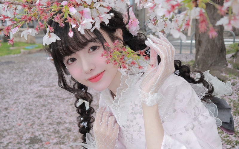 Tokyo Kimono, Furisode, and Yukata Rental Experience | Exquisite Hairstyling & Japanese Makeup & Photo Shoot (Ookini Asakusa Kaminarimon) - At a Glance: What You’re Booking