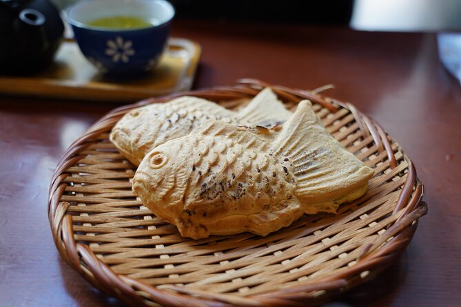 Tokyo: Local Foodie Adventure near Roppongi - A Special Stop for Sailor Moon Fans