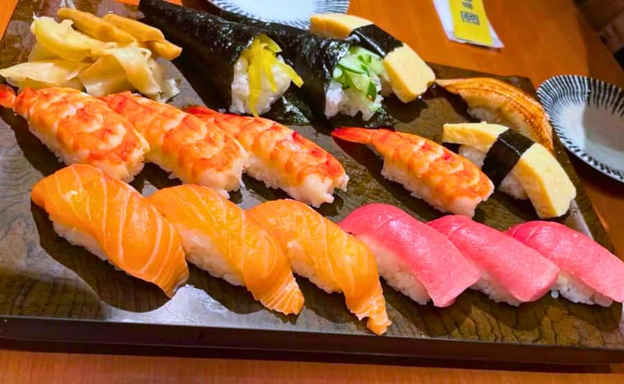 Tokyo: Locals´ Secret Food Tour // Eat like a Japanese - The pace, queues, and practical limits