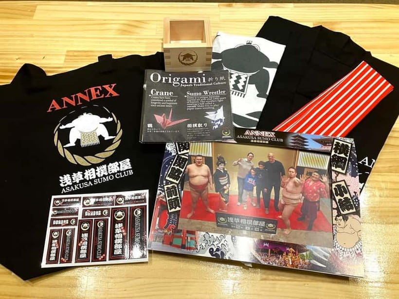 Tokyo:Luxury Sumo Show Experience & Japanese cuisine & Drink - Who Will Enjoy This Most?