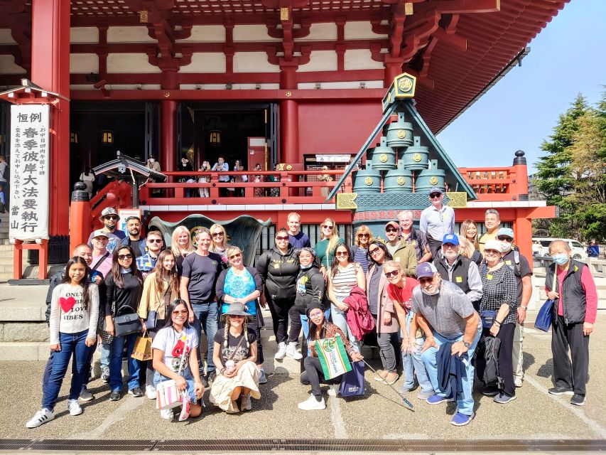 Tokyo: Morning Sightseeing Bus Tour - The Imperial Palace stop and its two possible views