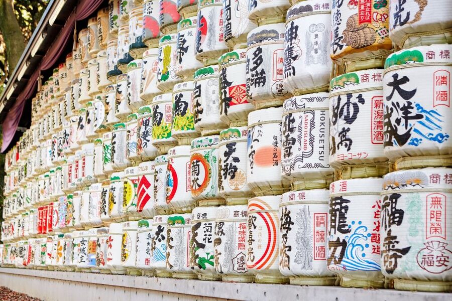Tokyo: Morning Sightseeing Bus Tour - Akihabara, Ueno, and Kappa-Bashi on Tokyo’s old and modern sides